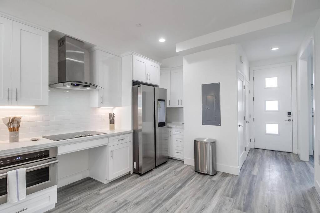 Park Blvd Paradise 303 King Bed With A Private Spa San Diego Eksteriør bilde