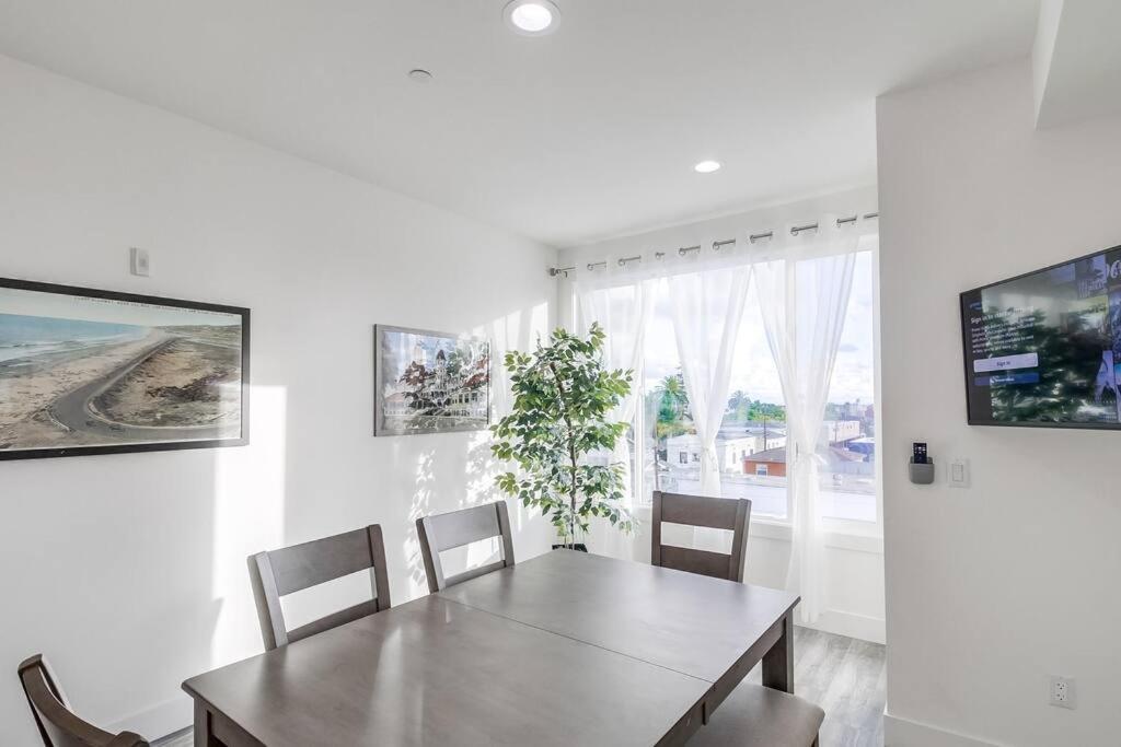 Park Blvd Paradise 303 King Bed With A Private Spa San Diego Eksteriør bilde